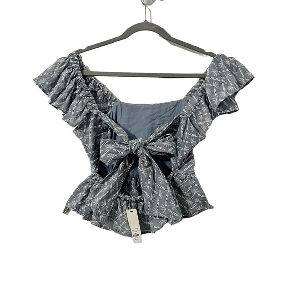Francesca’s Crop Top. Blue with White Embroidery Flutter Sleeve Back Bow… - Picture 4 of 10
